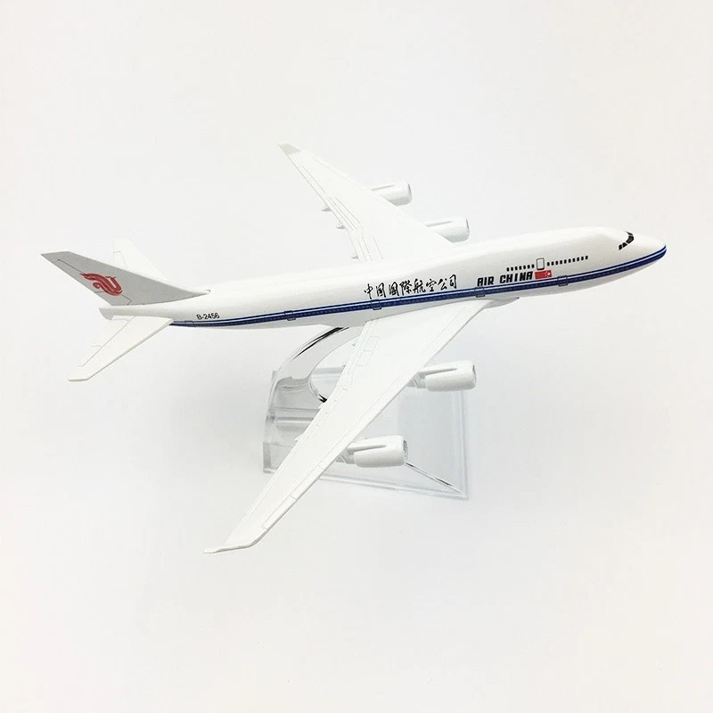 Modello Aereo in Lega Diecast 1:400 Boeing 747-4J6 Air China 16cm Da Collezione - Immagine 3 di 4