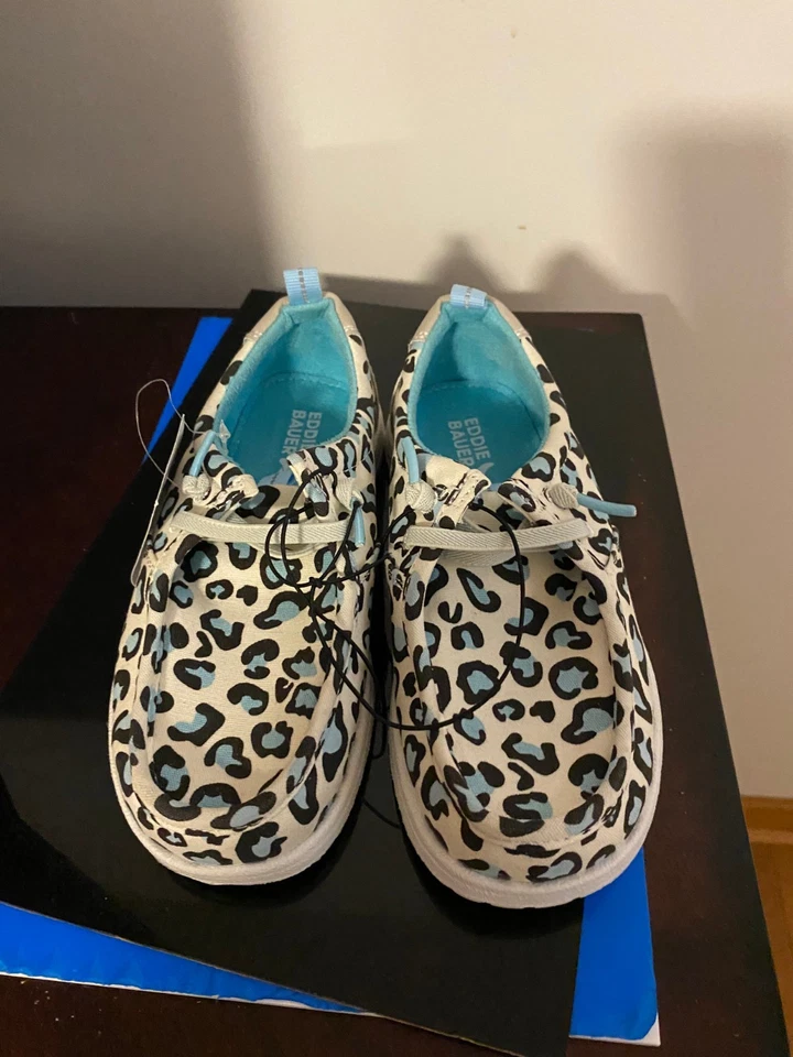 ZAPATOS INFORMALES SIN CORDONES NUEVOS PARA NIÑA TALLA 13 M EDDIE BAUER ROSLYN LEOPARDO Foto 3 de 4