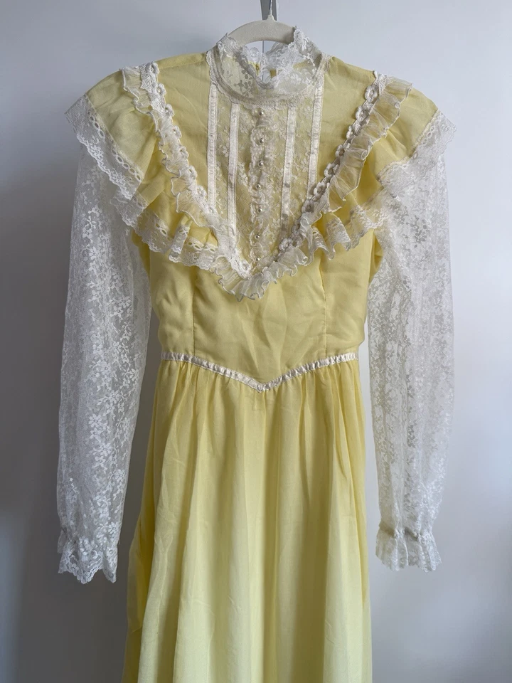 Vestido Gunne Sax Vintage Amarillo Algodón Encaje 7 EE. UU. Pradera Encaje Coqueta Foto 3 de 4