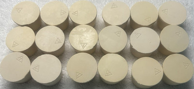 18 size #7 rubber stoppers