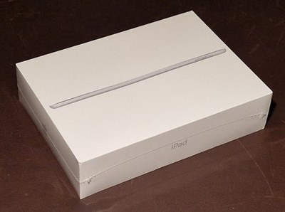 Apple iPad 6th Generation WiFi, 32 GB, A1893, Silber, neu in eingeschweißter OVP