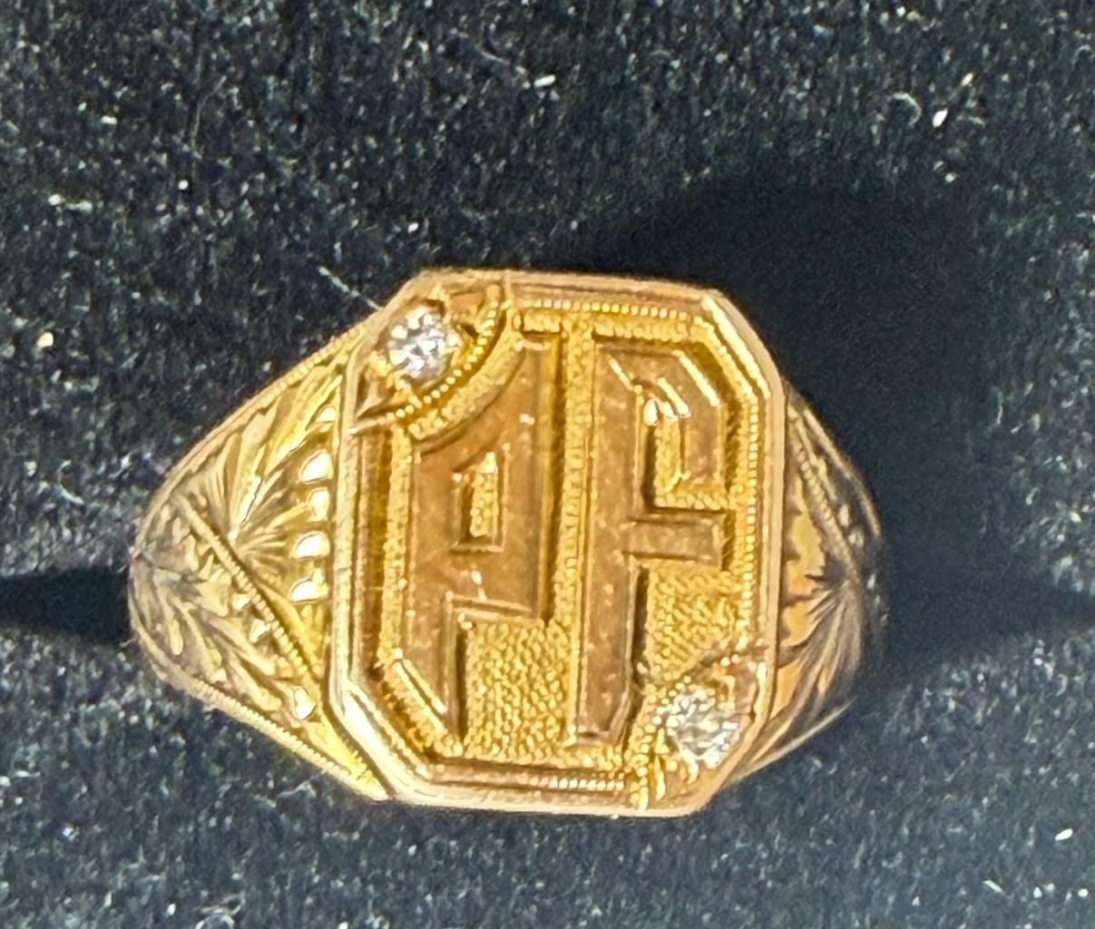 Antique solid 14k Yellow Gold  Initial signet rin… - image 7