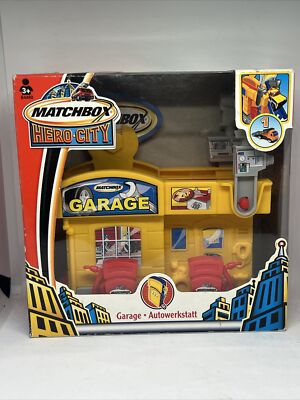 Matchbox Hero City Car Garage Rare Vintage 2003 playset Set
