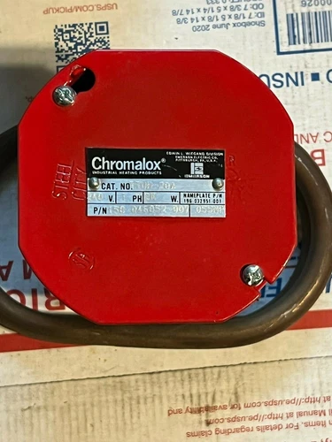 CHROMALOX ttuh-20a 158-046852-007 nos surplus no packaging