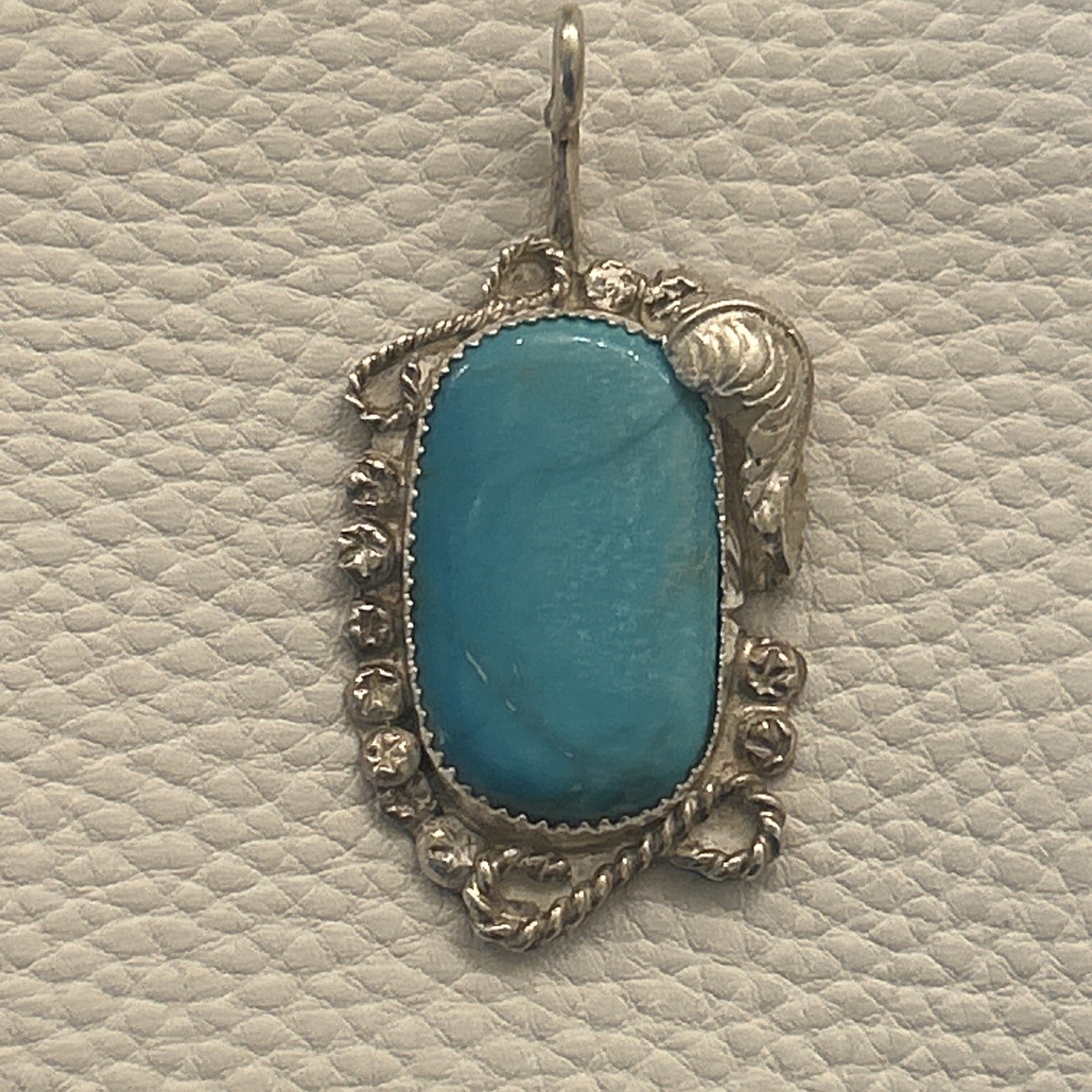 Native American Sterling Silver Native Leaf Penda… - image 4