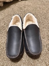 UGG Men's Black Faux-Leather Slip-On Slipper - Plush Lining SIZE 11