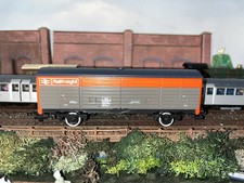 Hornby R247 OO Gauge 45t BR Closed Van Speedlink Railfreght Livery #210218 VGC
