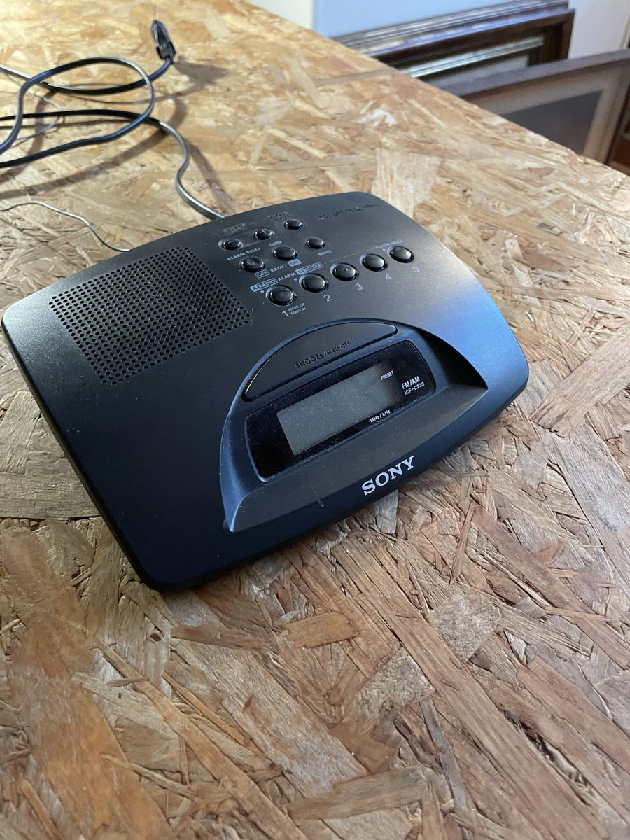 Radio despertador Sony Dream Machine ICF-C233 FM/AM pantalla digital negra