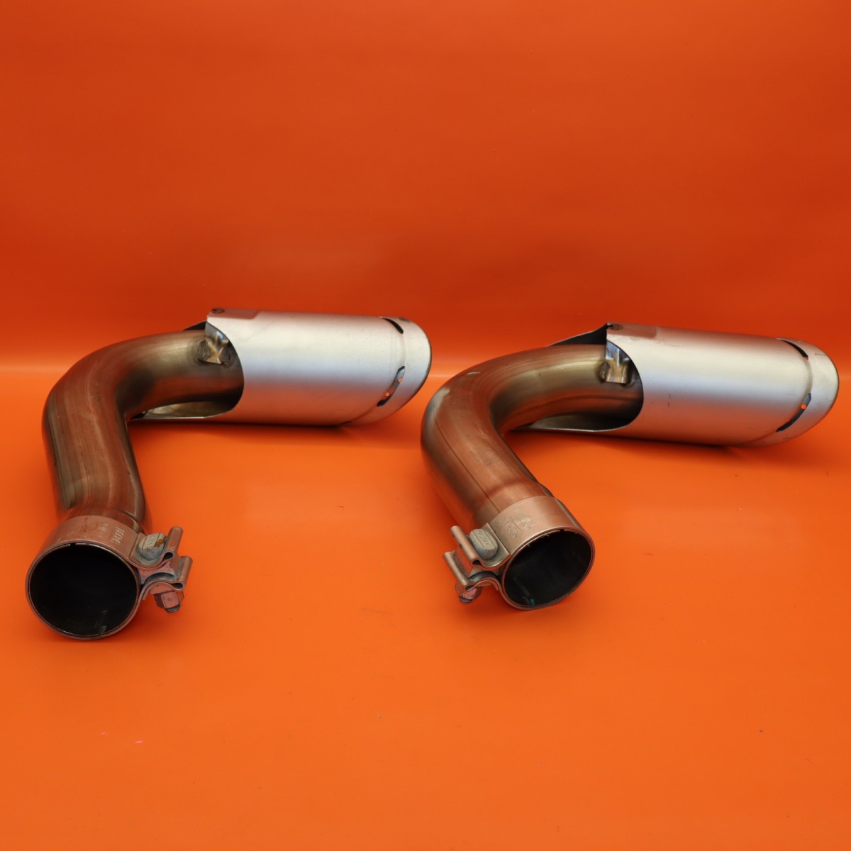 Lamborghini Urus 2019-2024 Right Exhaust tailpipes Set P/N 4ML253682AE