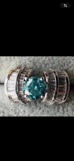 14k White gold 1 carat Blue Diamond Center stone w White Baguettes Ring Size 6