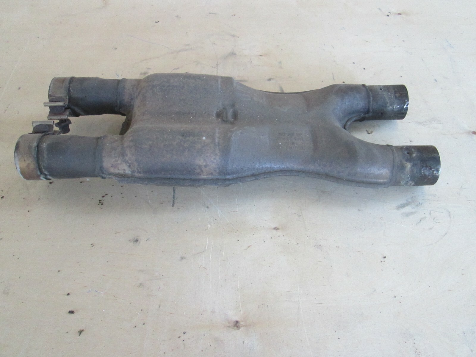 Maserati Quattroporte Center Exhaust Muffler  - USED # 201247