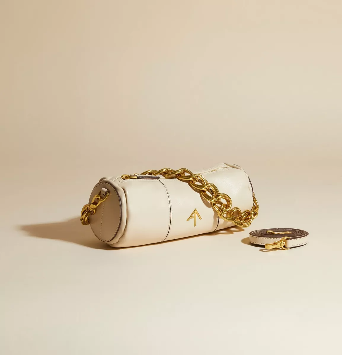 Manu atelier XX Mini Cylinder - Ivory ( Origin $420 )