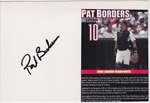 PAT BORDERS AUTO AUTOGRAPH SIGNED 5"X8" INDEX CARD W/ PHOTO