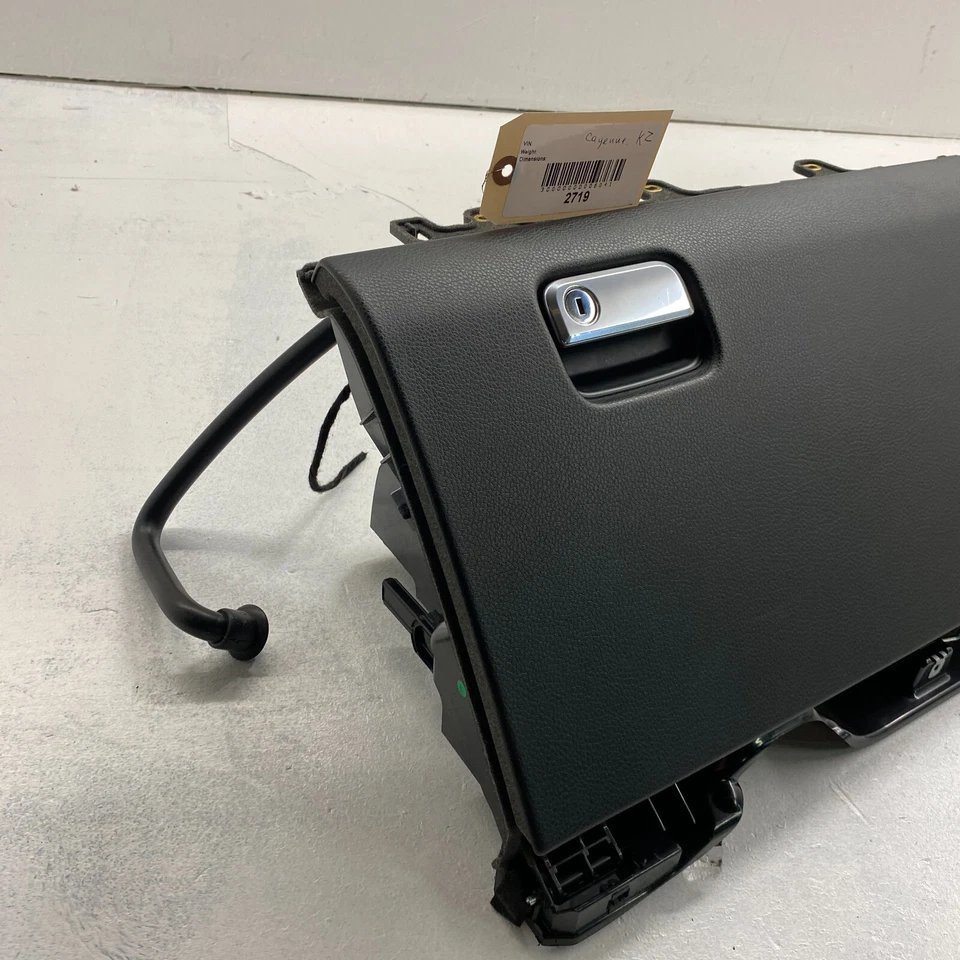 PORSCHE CAYENNE - GUANTERA TABLERO GRIS OEM 2011-2018 Foto 2 de 4