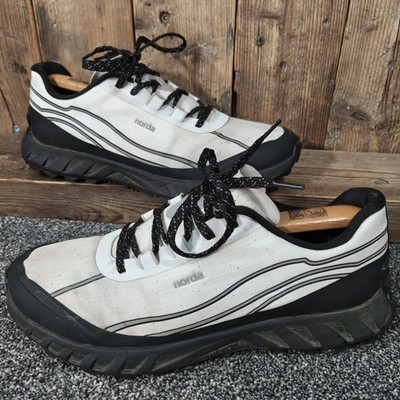 norda 002 Herren Trail Laufschuhe weiß schwarz UK 9,5 Vibram Dyneema Turnschuhe
