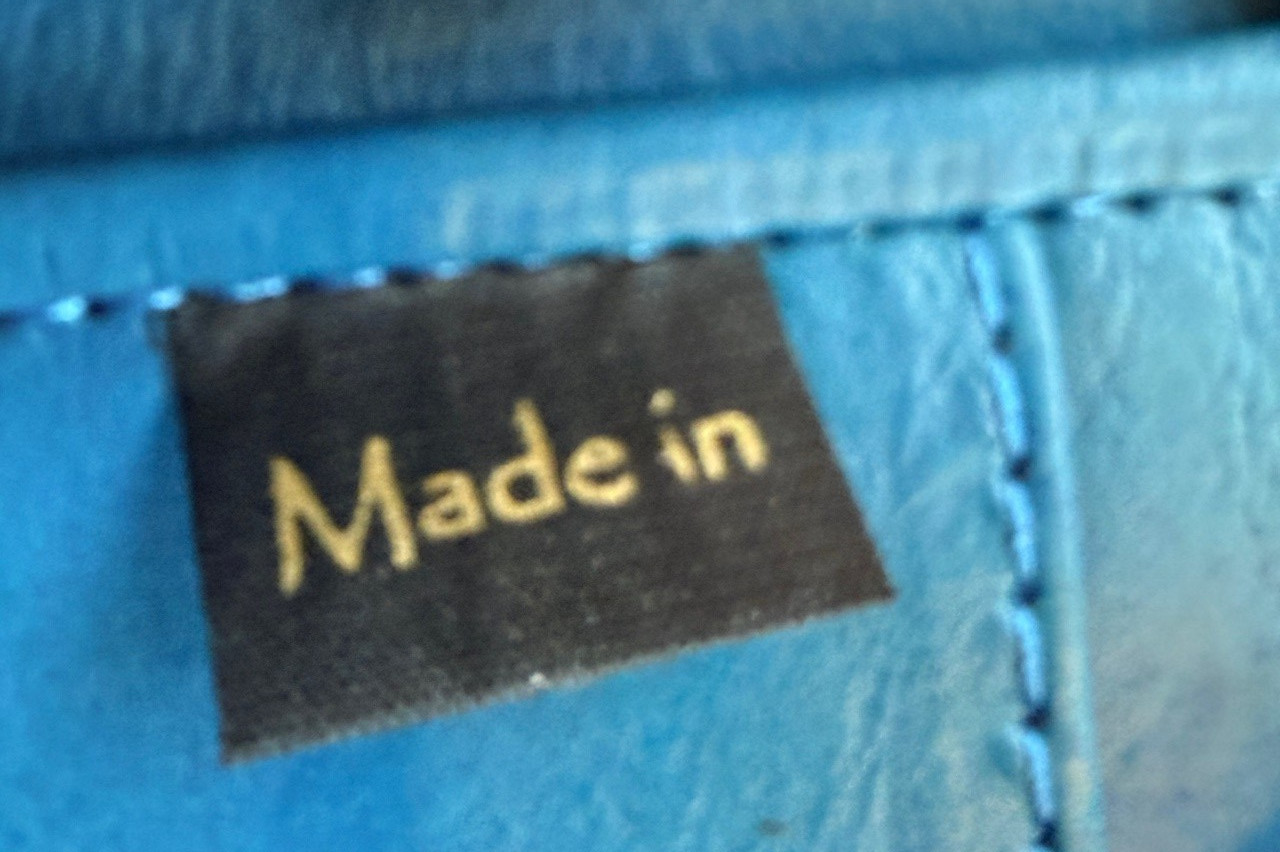 Ladies Blue Tooled Leather Wallet (NWT)