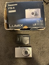 Panasonic Lumix DMC-FS4 8.1MP  Digital Camera Boxed Charger Working