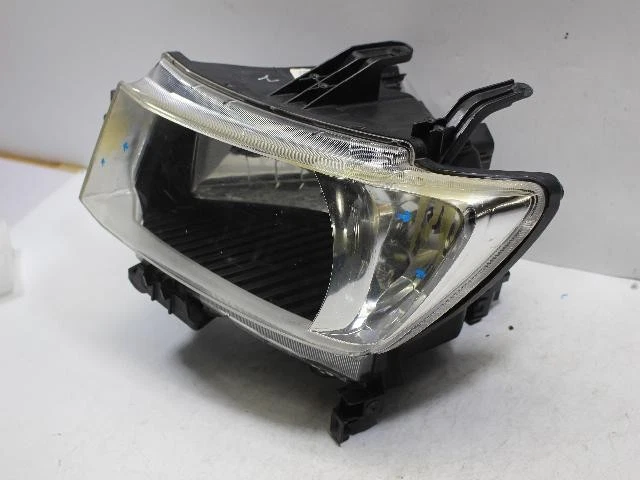 Faro izquierdo Toyota Scion xB BB 2013 Foto 4 de 4