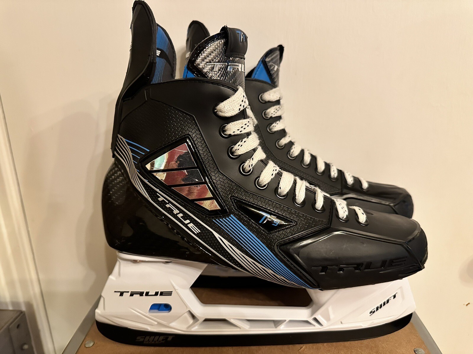 True TF9 Senior Hockey Skates Size 9R Black Step Steel. eBay