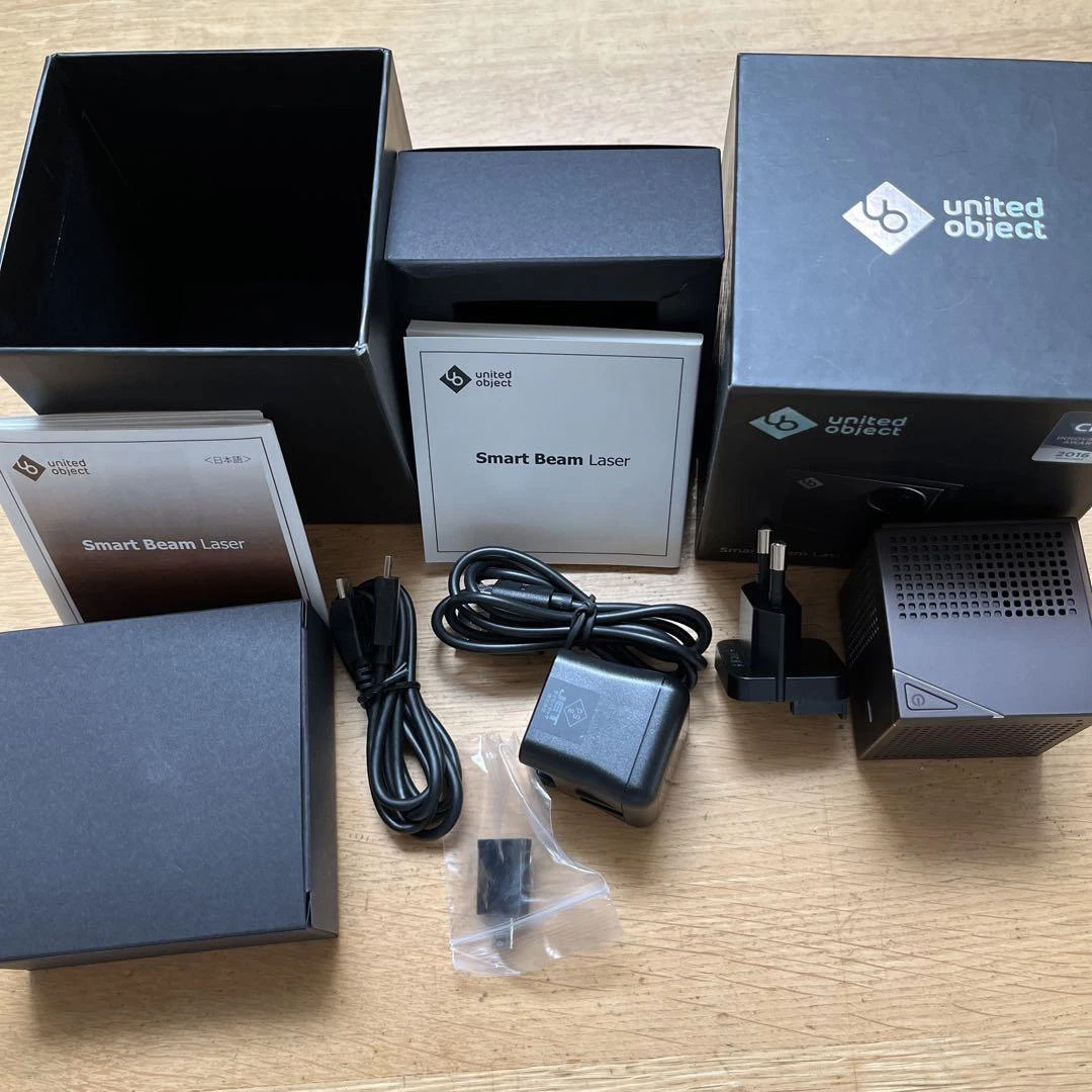 United object SMART BEAM LASER Lb-Uh6Cb Projector Cordless Brown
