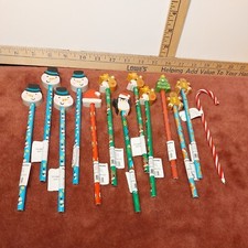 Holiday Christmas Creatology Pencil Pack-12 Pencils with erasers