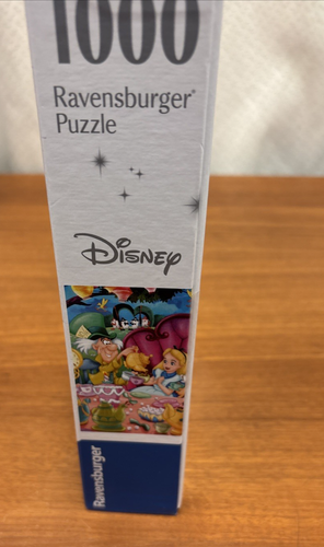 Ravensburger Disney Alice In Wonderland Collector's Edition 1000 Piece Puzzle - Picture 6 of 7