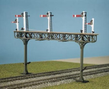 Ratio 478 Pratt Truss Gantry for Signals (gantry only) Kit OO Gauge