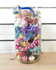 Kids Mystery Jewelry Jar Necklace Bracelet Earrings 1 Lb 1 Oz Grab Bag K1019n