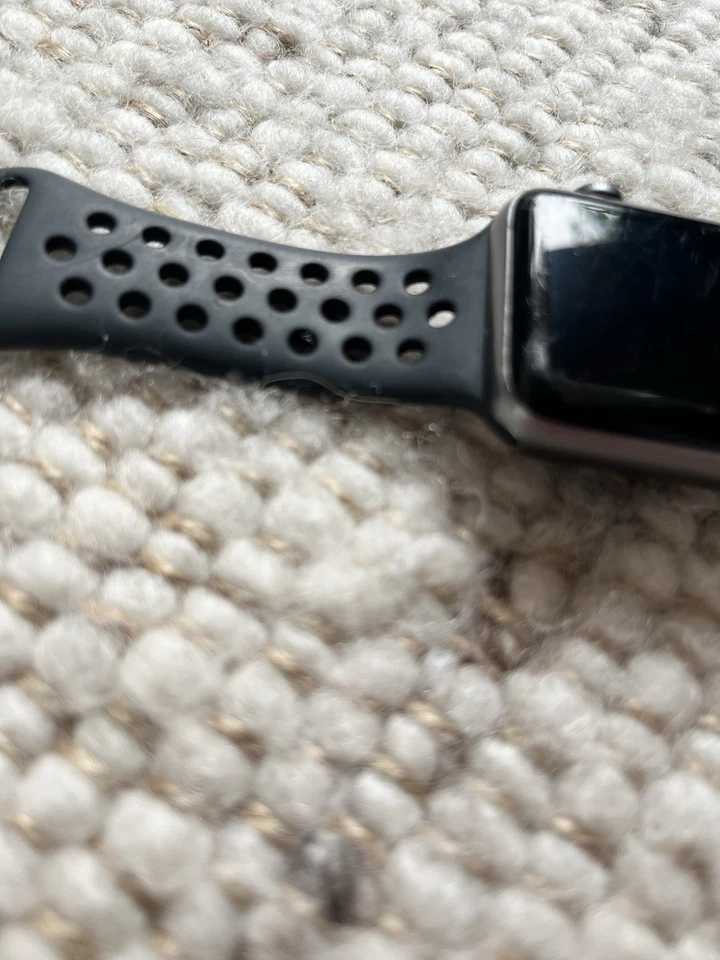 Apple Watch Series 2 Aluminium 42mm 2m Ladekabel - Bild 3 von 4