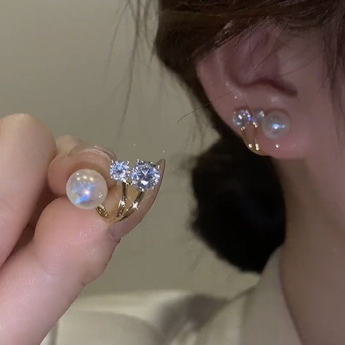 Boucles D'oreilles élégantes LAUREN G. ADAMS Avec Cristaux Authentiques - Neuves Sans Emballage