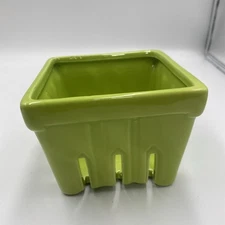 Textured Ceramic Green Berry Basket