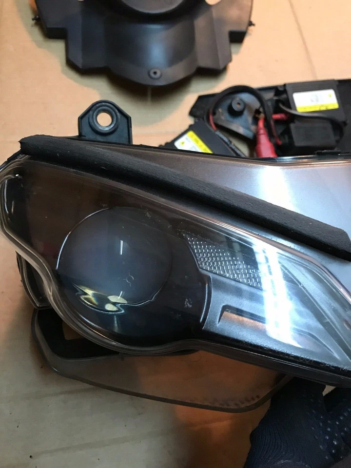 Ducati 848 1098 1198 2008-2013 OEM Headlight Front Light 52010153A - Image 3 of 4