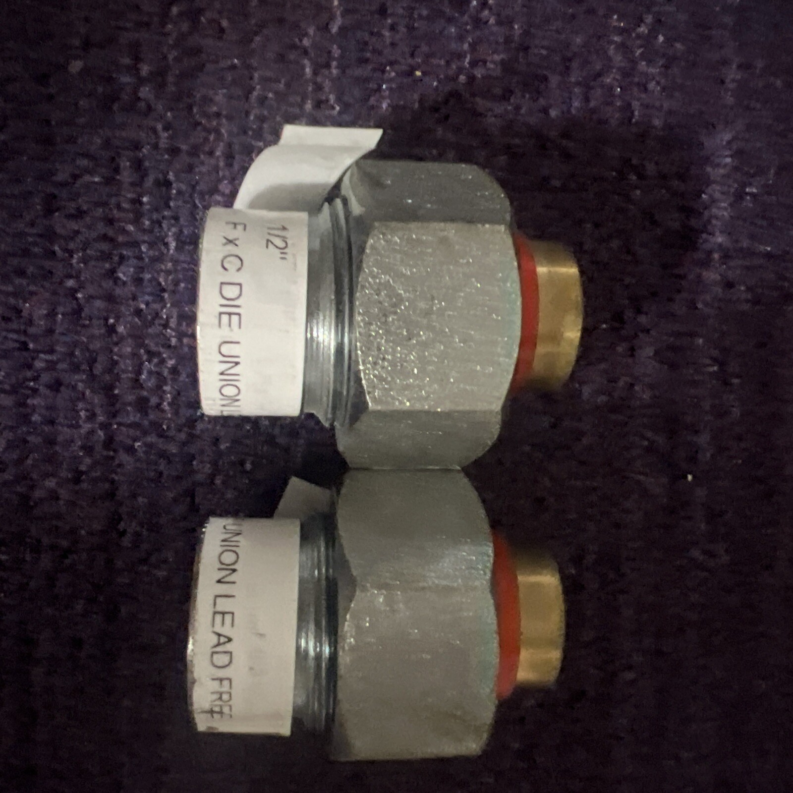 Dielectric Union 1/2" female pipe x 1/2" female copper solder