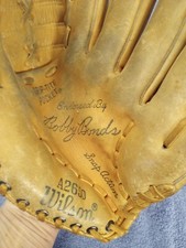Wilson A2650 GloveGrip Tite Pocket Bobby Bonds 11.5" baseball glove