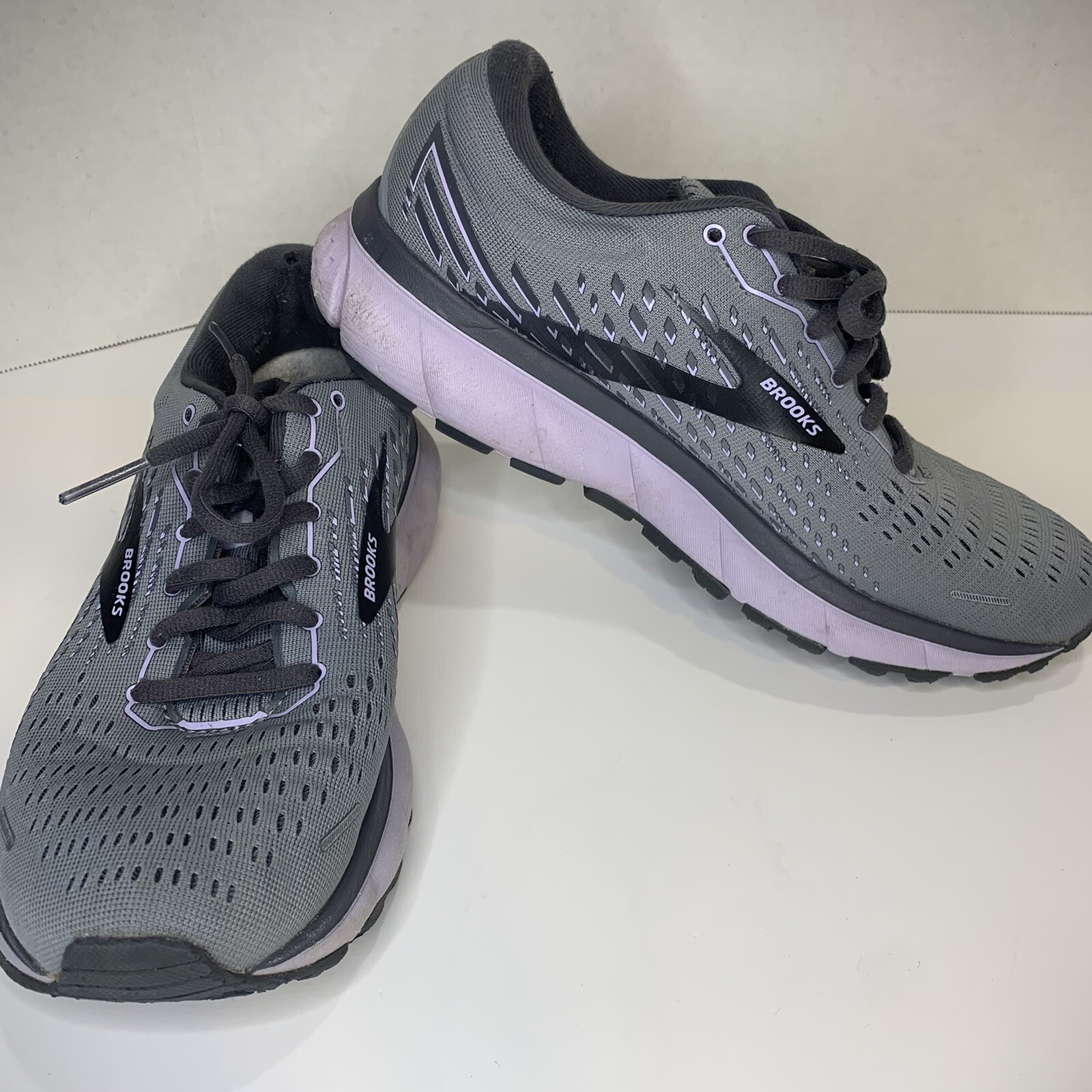 Brooks Ghost 13 Women’s Gray Pearl Purple Running Shoes size 8.5 B eBay