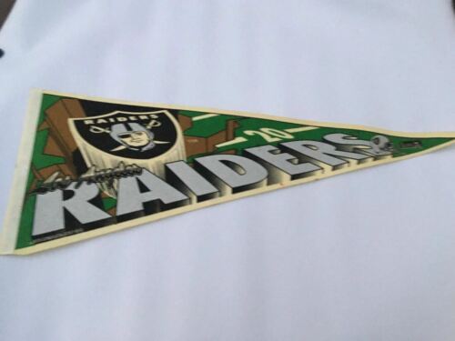LA Raiders NFL PENNANT CLOCK 1988