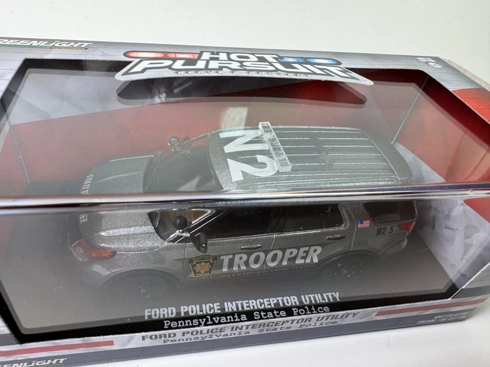 Pennsylvania State Police 2017 Ford Interceptor Utility SUV 1:43 Greenlight PA - Image 2 of 4