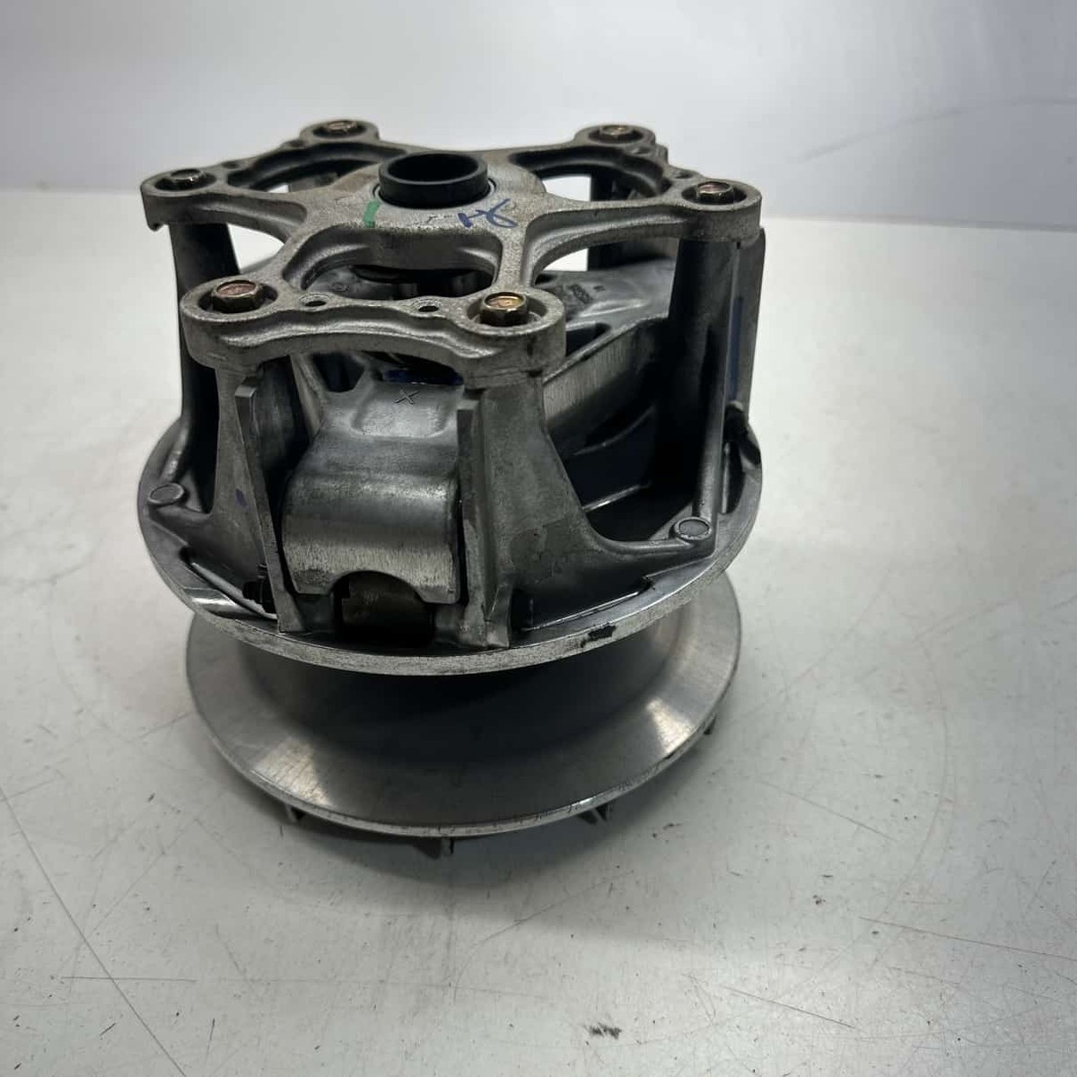 ファンデーション yucky Clutch Drive Asm - 2022 BOBCAT UV34 | eBay