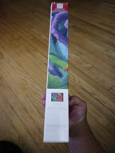 Diamond Dotz Special Edition Rose Portrait Facet Art Kit - Picture 2 of 6