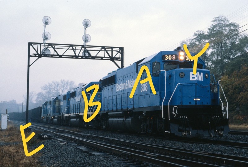 Boston & Maine B&M GP40-2 Action Greenfield MA 1981 Original Ektachrome
