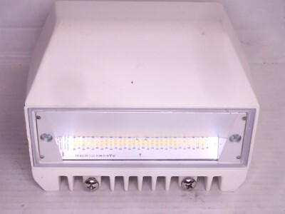 COOPER LIGHTING AXCS3A LED WALL MOUNT FLOOD CAPABILITY FULL CUTOFF 27W (S6)