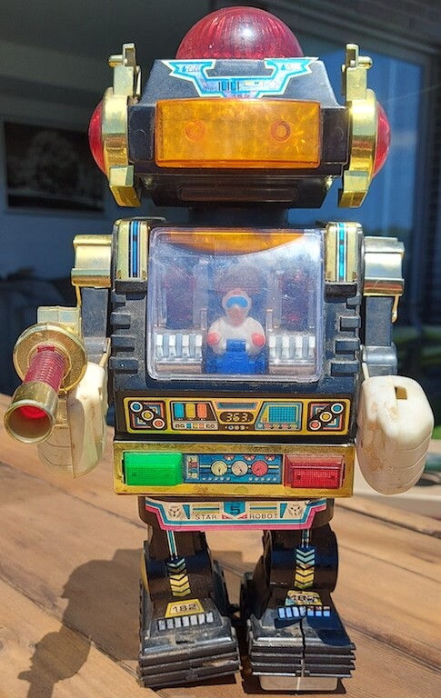 Battery Operated STAR ROTO ROBOT 1985 Son Ai Toys vintage