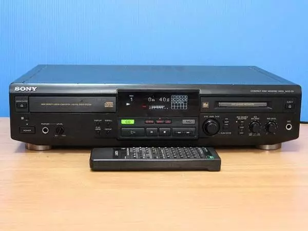 Sony MXD-D1 CD/MD Player Double Deck Working tested Used Good from Japan