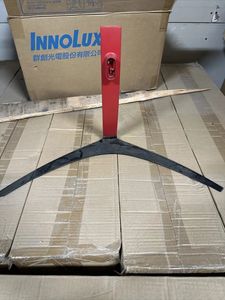 VIOTEK 32” Curved 144Hz Gaming Monitor Stand - Image 2 of 4