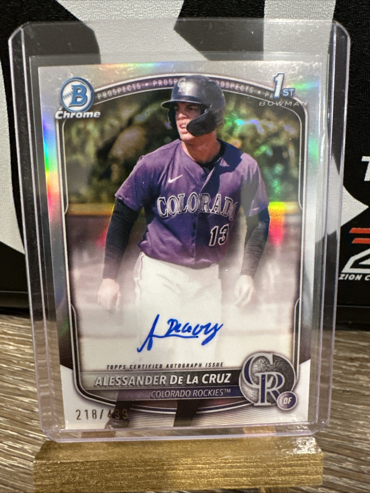 2025 Bowman Chrome Alessander De La Cruz Auto Refractor /499 Rockies 1st
