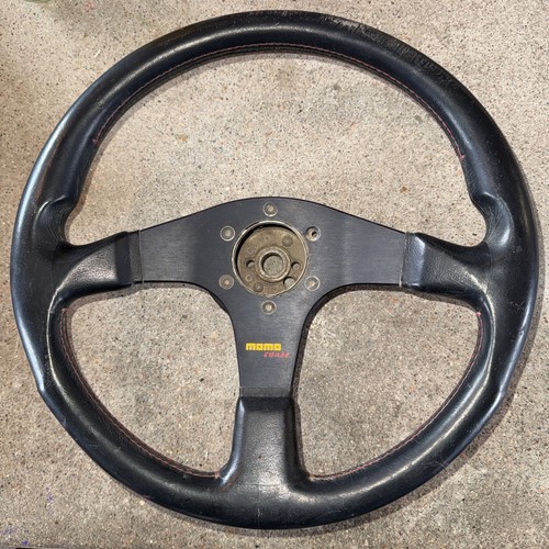 Genuine MOMO Corsa 345mm Leather Steering Wheel Red Stitching w/ Horn Button