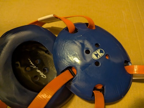 Cliff Keen | E58 Signature Wrestling Headgear | Earguards MMA | Blue - Picture 2 of 3