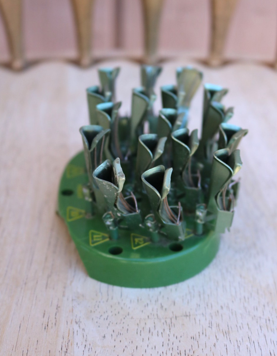 Vintage Metal and Plastic Flower Pin Frog Arrangement  by Reynolds Co