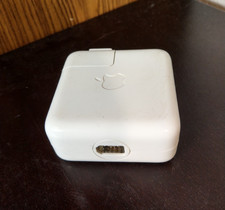 Apple FireWire Wall Adapter A1070 OEM 30-Pin Charger 12.5V 