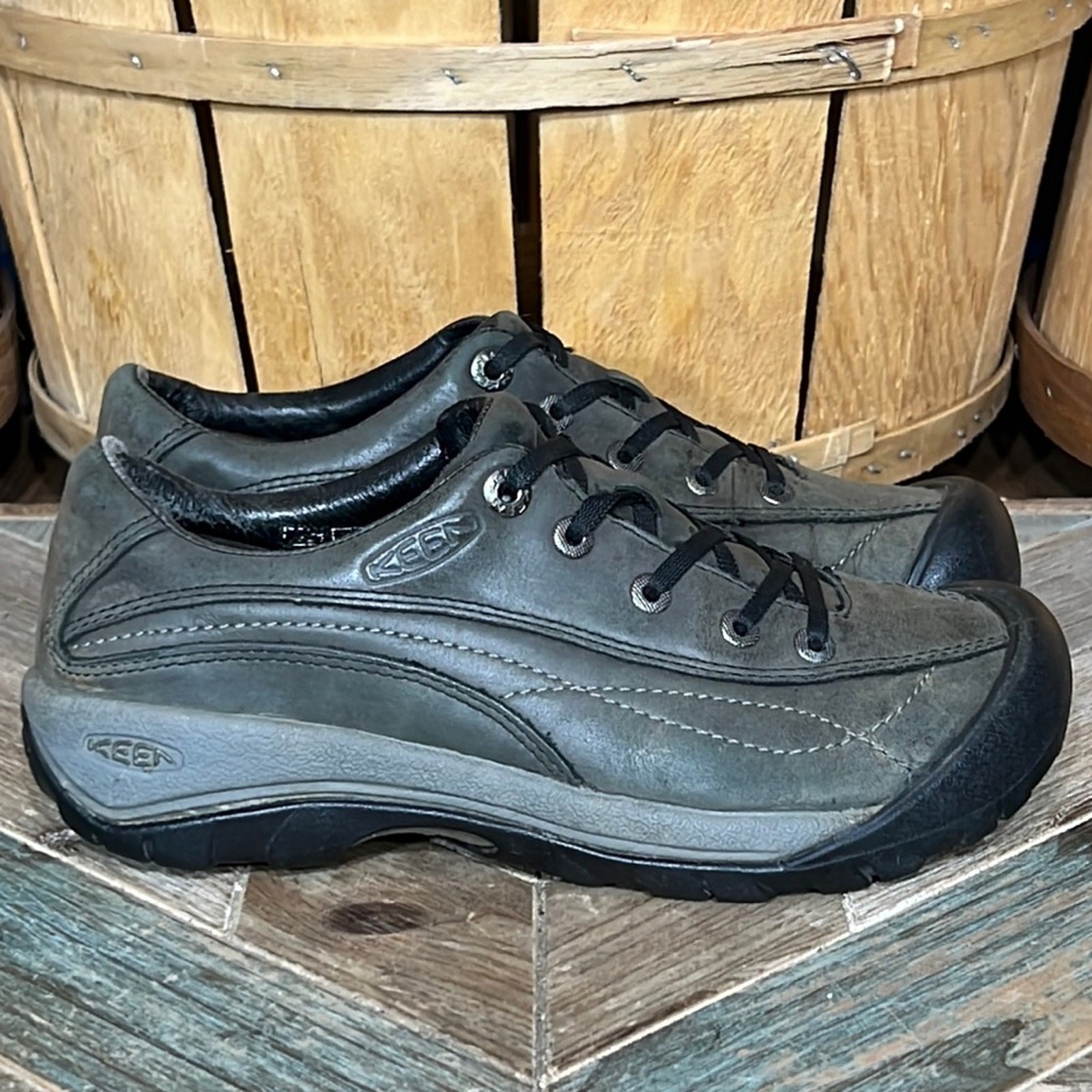 Scarpe sneakers Keen Toyah grigio pelle casual escursionismo passeggio comode donna 6 5